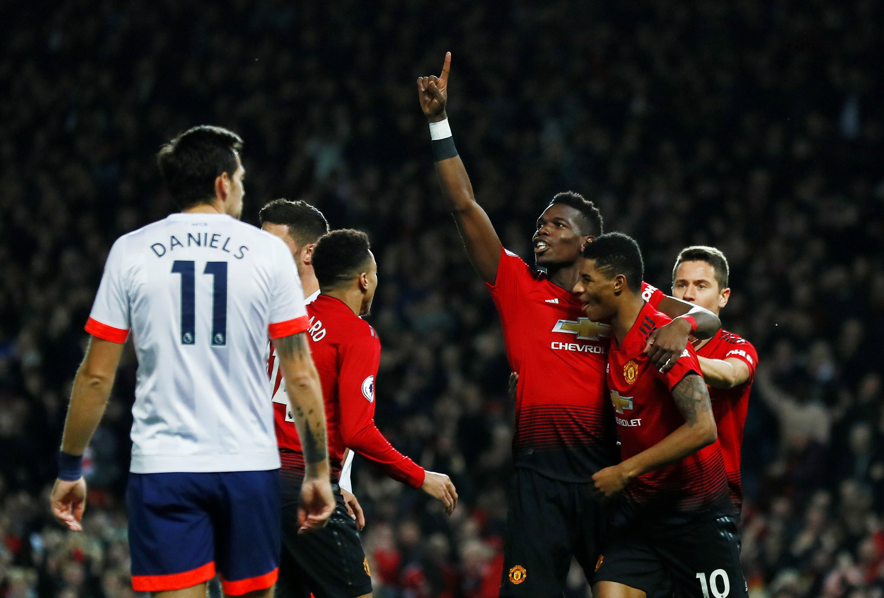 前F1哈斯車隊贊助商盼願大手筆收購雷丁足球俱樂部.